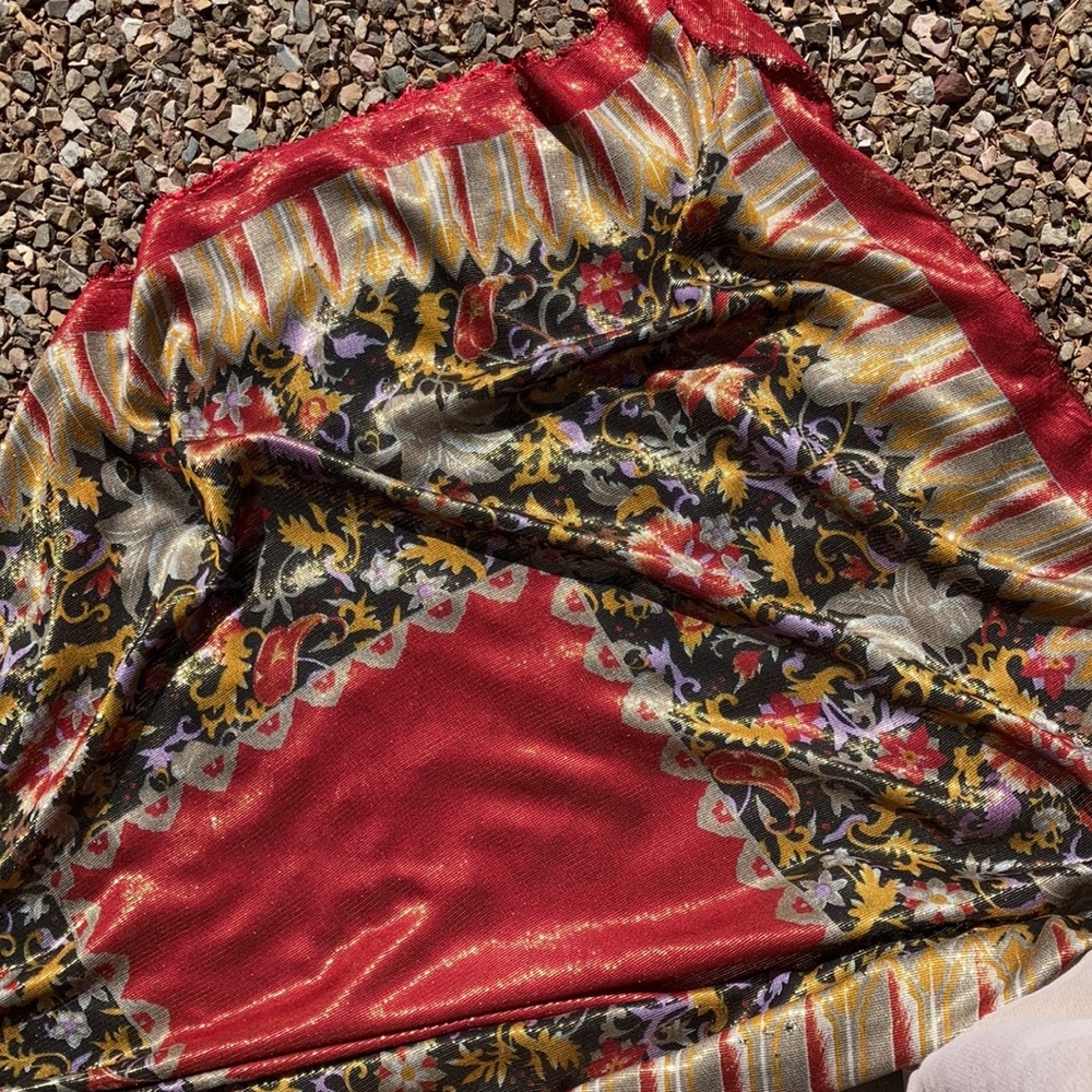 Exquisite Handmade 🧣 Scarf - Picture 2 of 7